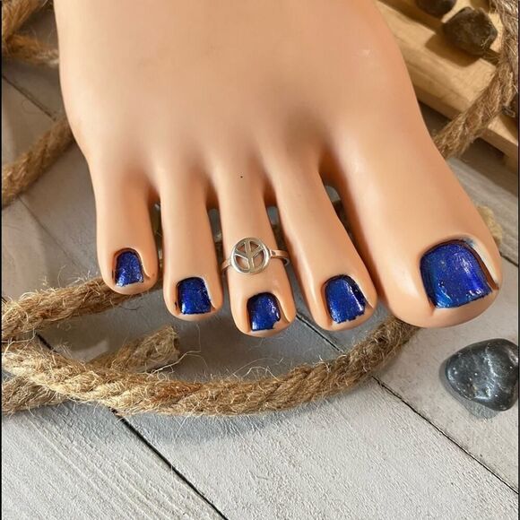 Sterling Silver Peace Sign Toe Ring - Picture 1 of 5